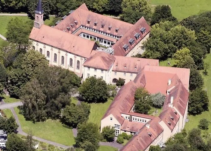 فندق Tagungszentrum Schmerlenbach 3*