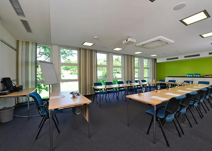 Tagungszentrum Schmerlenbach 3* ヘースバッハ